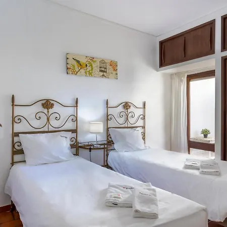 Flh Family Flat With Balcony *